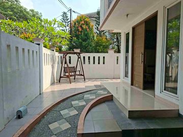 Dijual Rumah Citra Garden 2 ex, 12x12, 144 m2, 2 lt, 3+1 kt, 3+1 km, shm, hdp taman