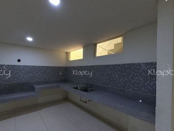 Jual Rumah Mewah Baru di Grand Peninsula Park Dharmahusada Surabaya Timur