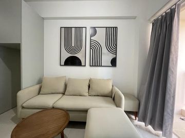 Disewakan Apartemen Puncak Bukit Golf A#27, Surabaya (Lux)