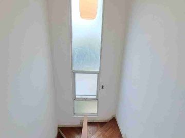 Dijual Rumah 2 Lantai Villa Melati Mas BSD