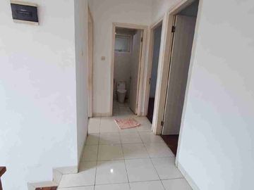 Dijual Rumah 2 Lantai Villa Melati Mas BSD