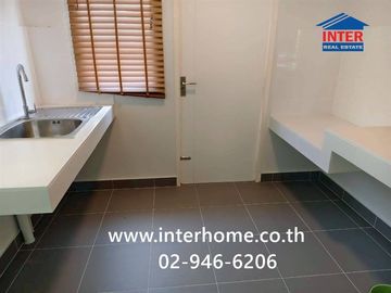 Two-story detached house, 50.4 sq.wah, Villaggio Bangna Village, Soi ABAC, Bangna-Trat Road, Rattanakosin 200 Years Road, Bang Bo, Samut Prakan.