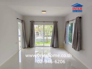 Two-story detached house, 50.4 sq.wah, Villaggio Bangna Village, Soi ABAC, Bangna-Trat Road, Rattanakosin 200 Years Road, Bang Bo, Samut Prakan.