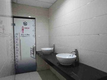 Di Jual Commercial Building Cikini menteng Jakarta pusat