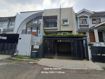 TURUN HARGA Dijual Cepat Rumah Siap Huni Setraduta Cemara