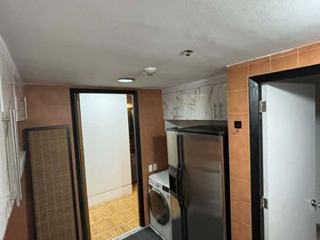 For Lease: 2 Bedroom, 110 sqm, One McKinley Place, BGC for Php 100,000!