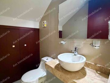 Casa en renta en privada Alto Lago Residencial, SLP