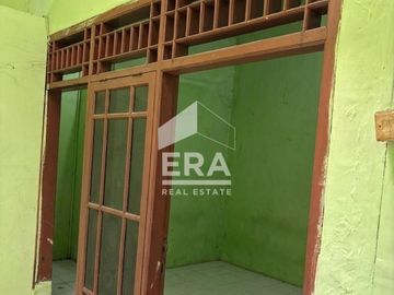 Drop Price! Dijual Ruko di Cinangoh Barat, Dekat Pasar Johar Karawang, SHM