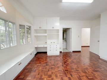 3BR 480sqm SouthBay Gardens Village House for Rent Lease Sucat Paranaque Muntinlupa Unfurnished 4Car Garage Residential Home Property Southbay 3 bedro