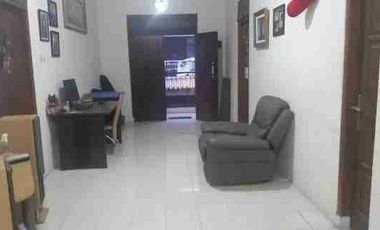 Rumah 2 Lantai Semolowaru Elok Surabaya Timur
