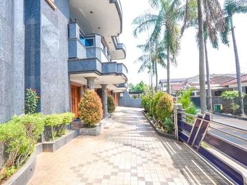 Rumah 2lt luas 632meter 5KT Perum Tanjung Barat Indah Jagakarsa Jakarta Selatan