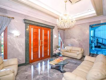 Rumah 2lt luas 632meter 5KT Perum Tanjung Barat Indah Jagakarsa Jakarta Selatan