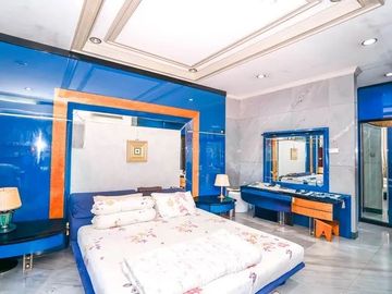 Rumah 2lt luas 632meter 5KT Perum Tanjung Barat Indah Jagakarsa Jakarta Selatan