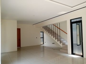 Turun Harga! Rumah Anggapati KBP