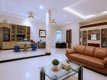 Rumah 3lt luas 17x16 272meter 4KT Grogol Petamburan Jakarta Barat