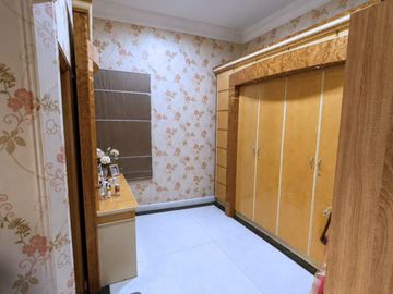 Rumah 3lt luas 17x16 272meter 4KT Grogol Petamburan Jakarta Barat