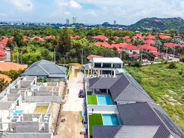 Prime Hua Hin Location - New Modern Offplan 4 Bedroom Pool Villa For Sale – Hua Hin Soi 116