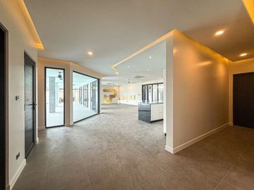 Prime Hua Hin Location - New Modern Offplan 4 Bedroom Pool Villa For Sale – Hua Hin Soi 116