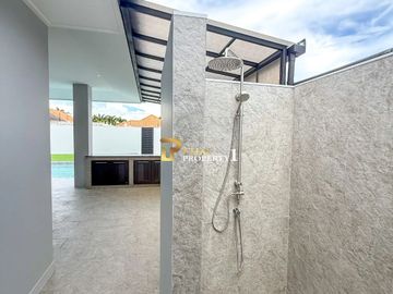 Prime Hua Hin Location - New Modern Offplan 4 Bedroom Pool Villa For Sale – Hua Hin Soi 116