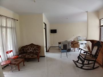 Rumah Bagus dan Besar, Perum Kahuripan NIrwana, Tengah Kota Sidoarjo