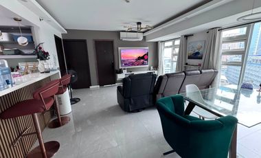 Fully Furnished 2 Bedroom in Kroma Tower Makati