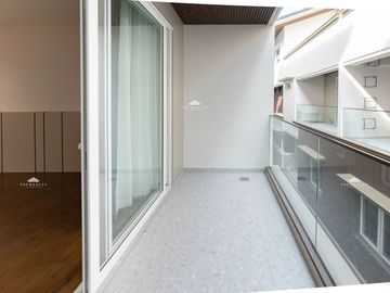 Brand New House for Sale in QC at Horseshoe Village 4 Storey Unit