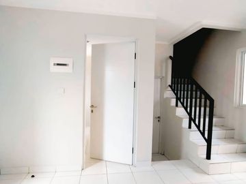 Rumah Minimalis Siap Huni di Cluster Dayana Summarecon Bandung