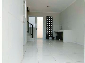 Rumah Minimalis Siap Huni di Cluster Dayana Summarecon Bandung