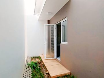 Rumah Minimalis Siap Huni di Cluster Dayana Summarecon Bandung