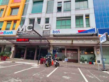 Di Jual Ruko Graha Boulevard 4 lantai Kondisi Bagus di Kelapa Gading