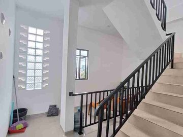 Dijual Rumah Usaha Kos Kosan Taman Marchelia Batam Center Bangunan Baru Kamar Selalu Full