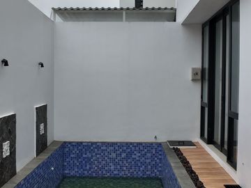VILLA READY STOCK 2 LANTAI UNTUK INVESTASI  DEKAT WISATA DI KOTA BATU