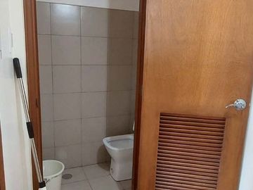🔥UNIT 18HI -🏡 Move-In Ready 3BR Condo for Rent | 94 sqm with Balcony | Palm Beach West | ₱65K/Month