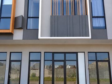 DIJUAL RUKO DI EASTERN PARK RESIDENCE, KEPUTIH, SURABAYA TIMUR. SIAP HUNI