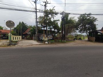 Tanah Seluas 4064 Meter Persegi Cocok Untuk Usaha di Purworejo.