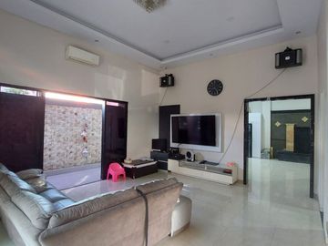 Rumah siap huni Regensi Melati Mas Serpong Tangerang selatan