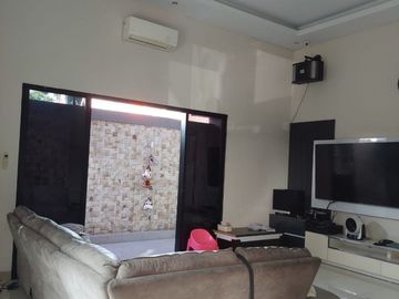 Rumah siap huni Regensi Melati Mas Serpong Tangerang selatan