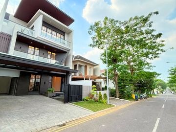 Rumah Mewah Modern Gress 3 Lt Citraland Utama Dekat Pakuwon