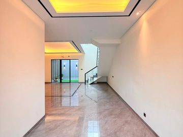 Rumah Mewah Modern Gress 3 Lt Citraland Utama Dekat Pakuwon