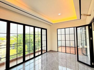 Rumah Mewah Modern Gress 3 Lt Citraland Utama Dekat Pakuwon