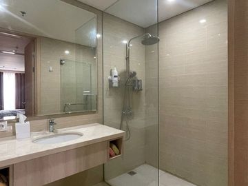 Apartemen  One East Resident MNC View City Full Furnish