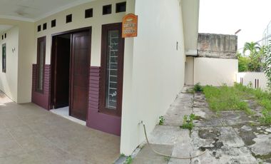 Jual Rumah 1 Lantai Siap Huni di Ciater Permai Dekat Kawasan BSD, Tol Serpong, Sekolah, Rumah Sakit dan Pusat Perbelanjaan