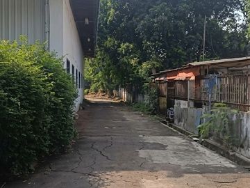 Gudang Strategis di Kawasan Industri Pulogadung, Siap Operasional