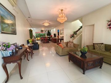 Cluster Minimalis di Central Park Grand Galaxy City Bekasi