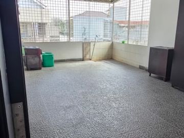 Rumah Mewah Hux 2 Lantai di Kota Harapan Indah Bekasi
