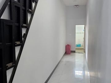 Rumah Mewah Hux 2 Lantai di Kota Harapan Indah Bekasi