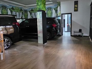Rumah Mewah Hux 2 Lantai di Kota Harapan Indah Bekasi