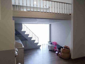 Disewakan 4 Bed Room Apartment di Pakubuwono Spring