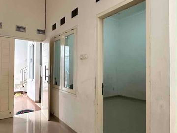 rumah di villa bintaro indah, jln jombang raya, ciputat