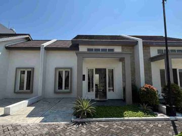 Dijual rumah full furnish